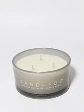 Vanilla Oud 10 oz scented candle